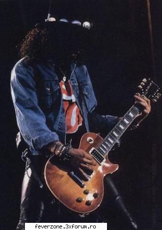 uite poza serioasa aici :p
poate ascultatzi si voi guns n' roses... si dupa sa va datzi cu parerea